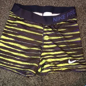Nike Pro spandex sz Medium